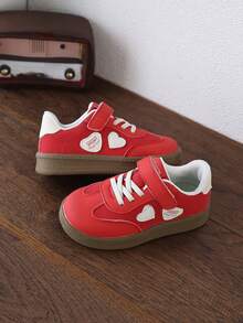 Children's Retro Low-Top Sneakers, Soft Faux Leather With Heart Decor, Hook And Loop Closure, Comfortable Toddler Girls Walking Shoes - Red - View 3