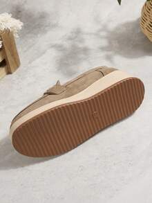 New Metal Chain Wedge Loafers For Women, Faux Suede Thick Sole Slip-On Comfortable High Heel Shoes For Commuting And Home - Apricot - View 2
