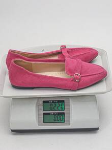 女款優雅尖頭一腳蹬玫瑰紅鞋，通勤風春夏/秋冬新款辦公穿搭海軍藍樂福鞋，百搭平底鞋 - 玫紅色絨面-圓扣 - 查看 8