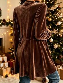 Fashionable Plus Size Women's Solid Color Velvet Loose Long Sleeve Cardigan, Ideal Casual Choice For Autumn/Winter - Brown - View 2