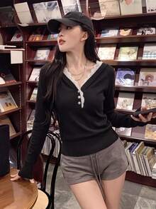 Korean Style Soft Lace Patchwork Hooded Knit Sweater, Raglan Sleeve Half-Button V-Neck Slimming Long Sleeve Top For Women - Black - View 6