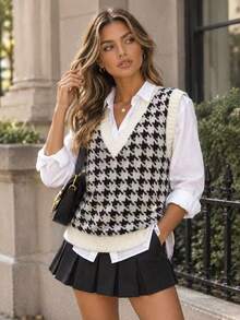 Rompi Rajut Leher V Motif Houndstooth Gaya Vintage Kampus untuk Wanita, Atasan Tanpa Lengan untuk Sehari-hari di Musim Gugur/Dingin, Cocok untuk Kerja dan Liburan - Putih - View 4