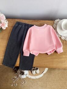 Baby Girl Sweet Girl Style 2-Piece Set: Letter Print 3D Black Bow Light Pink Crew Neck Sweatshirt + Multiple Pink Bow Embroidery Black & Gray Washed Straight Leg Denim Pants - Pink - View 3