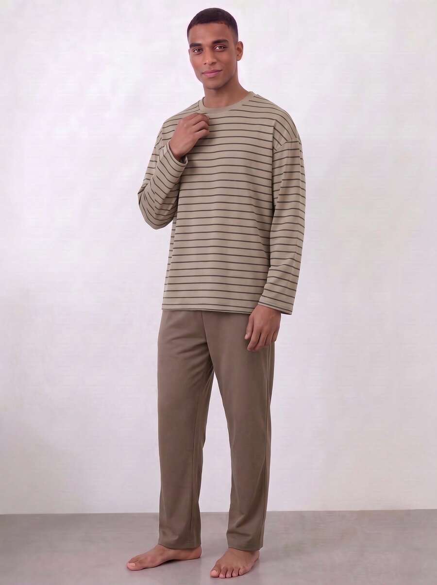 Snug League 2件套男士大碼休閒寬鬆純色圓領長袖上衣(附口袋)與格紋居家褲睡衣套裝 - 摩卡棕 - 查看 1