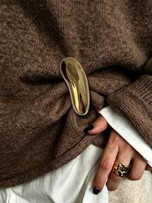 2/1pc Minimalist Metal Brooch Set, Multi-Functional Lapel Pin, Polished Scarf Clip And T-Shirt Clip, Fashionable Belt Buckle, Suitable For Dresses, Coats And Other Clothing Accessories - Multicolor - View 4
