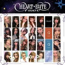 HEART OF WOMAN 首張完整專輯《Heart Byte: LEGACY》成員小卡,5 張組,包含 Ji Hyun、Chaei、Ayne、Liri、Liuyin,深色 Y2K 風格高辨識度,雙面印刷,正面人像、背面獨家設計,高畫質印刷且色彩還原準確,厚實耐用塗層紙,標準 3 英吋尺寸,可放入一般卡夾相簿,女團粉絲收藏熱門出道專輯周邊,適合卡夾填充與粉絲支持交換 - 彩色 - 查看 3