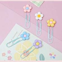 This 7-Piece Set Of Flower-Shaped Metal Bookmarks Features A Cherry Blossom Design And Can Be Used To Organize Documents, Decorate Photo Albums, And Keep Class Materials In Order. - Random Color and Style - View 8