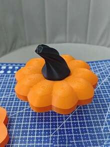 Apple Pumpkin Creative Kitchen Paper Towel Holder, Nordic Style Design Suitable For Stove And Dining Table, Lightweight Non-Slip Stable Paper Dispensing, Fits Daily Cooking And Holiday Gatherings, Designed For Families Who Value Kitchen Aesthetics And Practical Functions, Also A Great Gift For Halloween And Housewarming, A Thoughtful Gift For Yourself Or Friends And Family, Brighten Up Kitchen Storage Details, Add Warmth And Healing To Autumn Home Decor - Multicolor - View 6