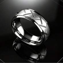 1pc Men's Fashion Stainless Steel 8MM Wide Matte Classic Ring | Sharp Edge Ring, Brushed Metal Craftsmanship, Bold Presence, 3D Diagonal Texture, High Polished Edge, Versatile For Daily Commute, Low-Key And Stylish, Enhances Outfit Quality, Suitable For Men's Daily Wear And Gifting - Multicolor - View 3