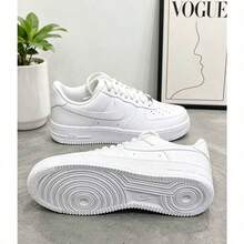 Nike أحذية نسائية كاجوال - أبيض - مشاهدة 2