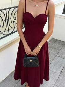Elegant Women's Burgundy Spaghetti Strap Maxi Dress, Suitable For Holiday Parties, Birthday Parties, Slimming Waist-Cinching Design - Burgundy - View 7