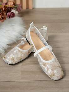 Spring/Summer New Gold Thread Embroidered Mesh Women's Shoes, Single Strap Square Toe Flat Mary Jane, Breathable Soft Style Versatile Shallow Vamp Loafers - White - View 5