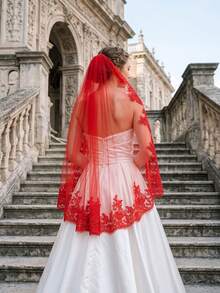 1 Pc Red Wedding Veil Lace Fingertip Length Bridal Veil With Comb For Theme Wedding Halloween Costumes - Multicolor - View 4