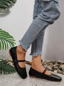 1 Pair Women's Mary Jane Flats, Diamond Pattern Pattern, Square Toe, Low Vamp, Buckle Strap, Embossed Embossed Upper, Soft Sole For Long-Lasting Comfort, Suitable For Daily Commute, Dating, Elegant And Versatile, Can Be Paired With Skirts And Jeans - Black - View 4