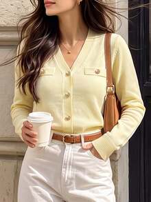 DONICY Cardigan Sweater Rajut Pendek Wanita Warna Kuning Pucat dengan Leher V, Dua Saku Tempel, Kancing Emas, Gaya Tweed Lembut untuk Pemakaian Sehari-hari di Musim Semi dan Gugur - Kuning - View 10