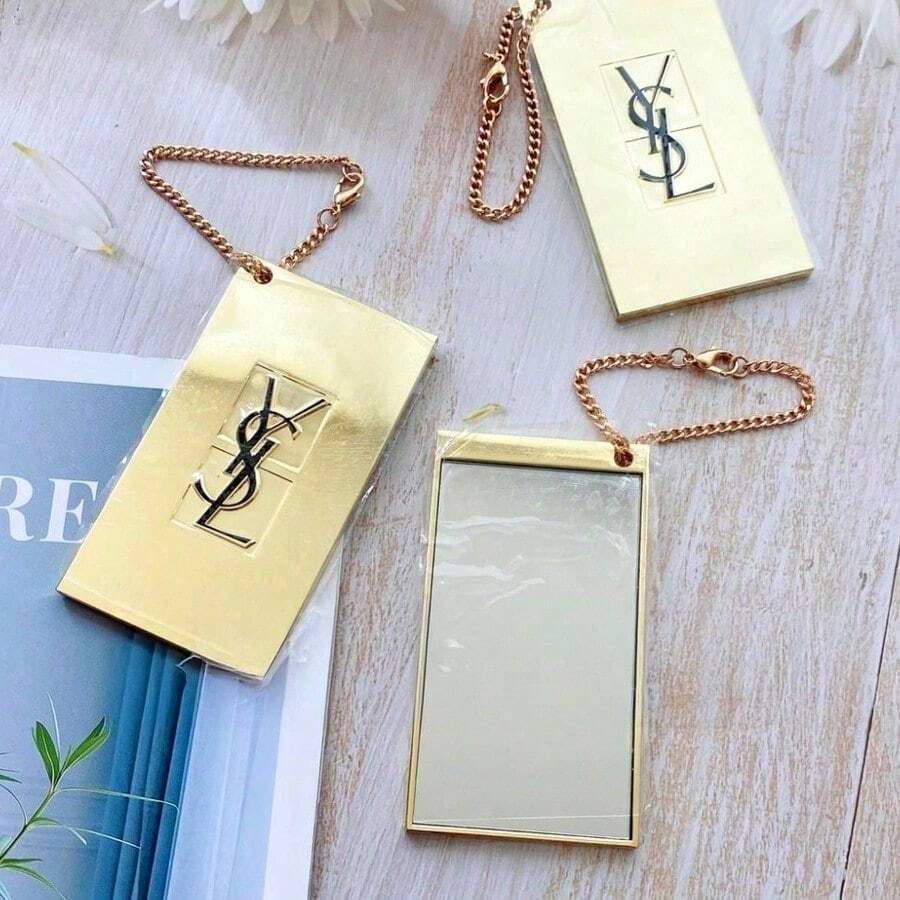 Yves Saint Laurent This Gold Chain Portable Mirror Is A Luxury Makeup Mirror And Also A Portable Touch-Up Mirror. For Fashionistas, It Is An Essential Item For Touch-Ups On The Go. - Gold - View 1