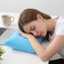 Set Bantal Udara Portabel Besar 3 Buah, Cocok untuk Pesawat, Mobil, Kereta Api, Tidur Siang di Kantor dan Berkemah, (2 Bantal Tiup dan 1 Pompa Udara) Set Istirahat Kompak Ultra Ringan, Cocok untuk Perjalanan dan Aktivitas Luar Ruangan, Warna Pompa Udara Acak - MultiWarna - View 3