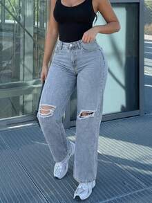 Women's Knee Ripped Pocket Casual Tapered Leg Jeans - Light Wash - View 3