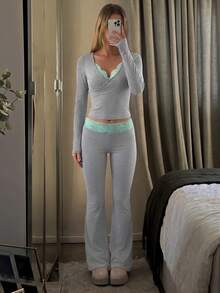Women's Y2K Colorblock Lace Trim 2 Pieces Set, V-Neck Criss-Cross Fitted Long Sleeve Top & Low Waist Flared Pants, Street Casual Slimming Outfit - Grey - View 2