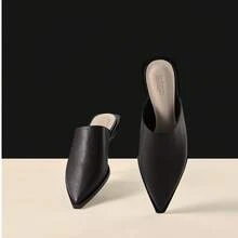 Women's Black Vintage Cowhide Pointed Toe Mule Slippers, Low Heel Closed Toe Slippers With Edge Sole Craft, Retro Design Commuter Shoes - Black - View 3