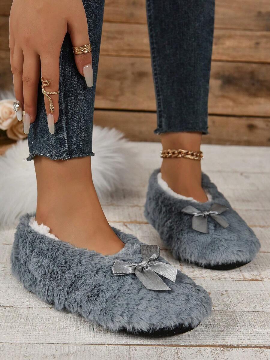 RALSWNAY Fall/Winter Women's Soft And Comfortable Indoor Home Slippers,Fluffy Slippers - Grey - View 1