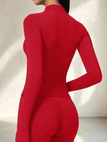 Women's Thumbhole Stand Collar Zip-Up Cropped Jacket, Slim Fit Seamless Cardigan For Running, Yoga, Pilates, Gym - Red - View 2