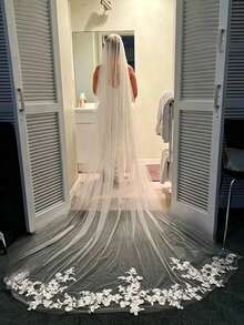 2026 White Lace Bridal Veil With Hair Comb, Floral Print Mesh New Wedding Veil, All-Season Long Chapel Train Soft Tulle - Multicolor - View 2