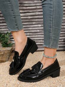 1 Pair Women's Black Glossy Thick Sole Loafers Fashion Versatile Driving Loafers - Black - View 2