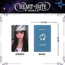 HEART OF WOMAN 首張完整專輯《Heart Byte: LEGACY》成員小卡,5 張組,包含 Ji Hyun、Chaei、Ayne、Liri、Liuyin,深色 Y2K 風格高辨識度,雙面印刷,正面人像、背面獨家設計,高畫質印刷且色彩還原準確,厚實耐用塗層紙,標準 3 英吋尺寸,可放入一般卡夾相簿,女團粉絲收藏熱門出道專輯周邊,適合卡夾填充與粉絲支持交換 - 彩色 - 查看 5