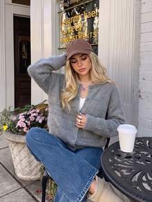 返校季美式復古單排扣灰色針織開襟衫，適合秋季日常通勤的多功能寬鬆毛衣 - 灰色 - 查看 1