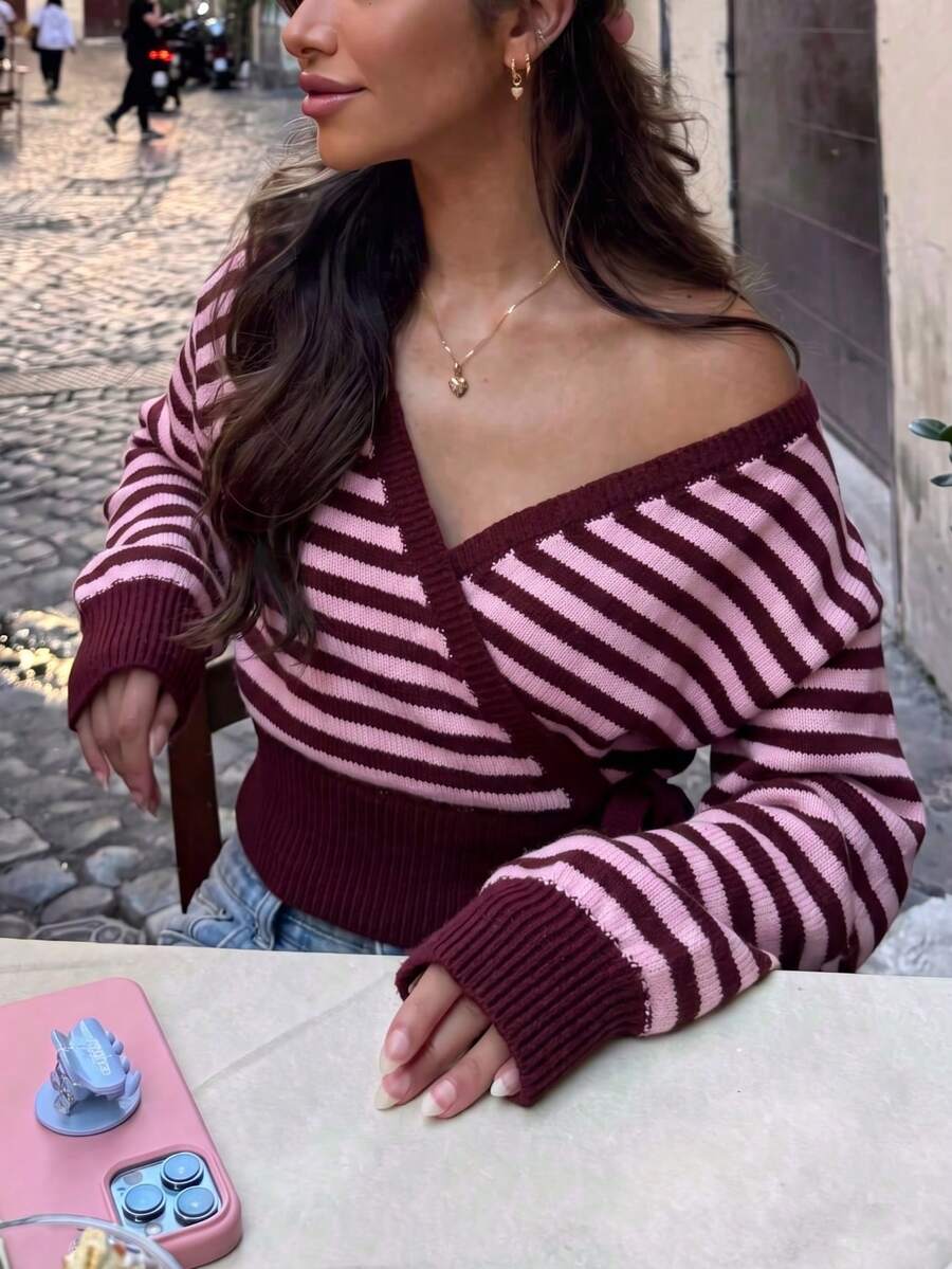 HoloChill Women's Young Influencer Casual Style Colorblock Knit Top, Women's Purple-Red & Pink Striped Short Cropped Fitted Sweater, Long Sleeve, Ribbed Detail, Tight Hem, Suitable For Autumn/Winter Holiday Pullover Fall Casual 2026 New Arrival Fall Sweater, Women's Outing Holiday Party Outfit Halloween Fall/Winter Luxury Christmas - Red Violet - View 1