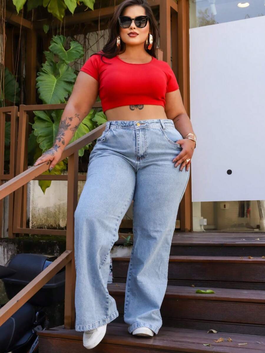 Calça Wide Leg Feminina jeans Plus Size em Algodão – Modelagem Ampla e Confortável".