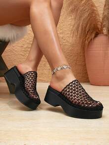 Women's New Mesh Hollow Round Toe Open Toe Thick Sole Wedge Heel Mule Slippers, Chunky Heel Slip-On Summer Outdoor Half-Sandal - Black - View 3