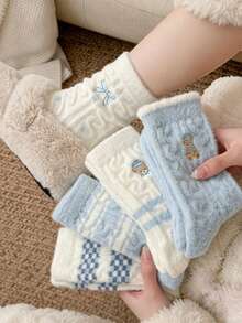 1/5/10 Pairs Of Mid-Calf Socks In Blue And White Colors, Featuring Mink Velvet With. Thickened Plush Socks For Autumn/Winter, With Cute Bear And Bow . Comfortable, Soft, And Girly Coral Socks - Multicolor - View 5