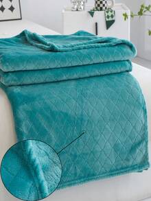 1pc Thickened Single-layer Solid Color Grid Patterned Flannel Blanket For All Seasons - Green - View 2