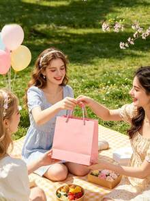 1/5pcs Pink Gift Bags, Lightweight Foldable Vertical Gift Packaging Bags, Suitable For Weddings, Retail, Parties, Birthdays, Anniversaries And Engagement Party Favors - Pink - View 7