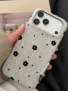 秋冬款淺灰色布料花卉手機殼，適用於 iPhone 18 Pro Max、Apple 17、17 Pro、15 Pro、16 Pro Max、16 Pro，硬殼防摔保護殼，適合女性 - 白色 - 查看 3