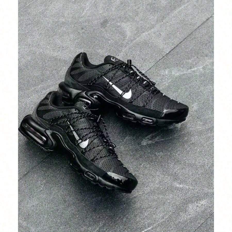 Nike أحذية رياضية رجالية - الأسود - مشاهدة 1