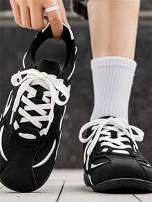 Men's Thick Sole Height-Increasing Fashion Casual Skate Shoes Campus Sports Running Shoes - Black - View 2