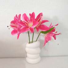 6朵/1支仿真洋红色百合花，人造花卉装饰，32厘米塑料假花，适用于家居装饰、婚礼花束、生日派对、餐桌、花园、婚礼装饰、新娘花束、丝绸百合花 - 玫紅色 - 查看 6