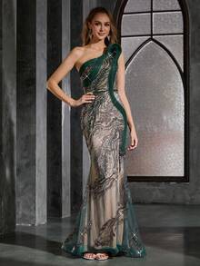 Women's Elegant Asymmetrical Shoulder Design Luxury Party Maxi Dress - Grass Green - View 4