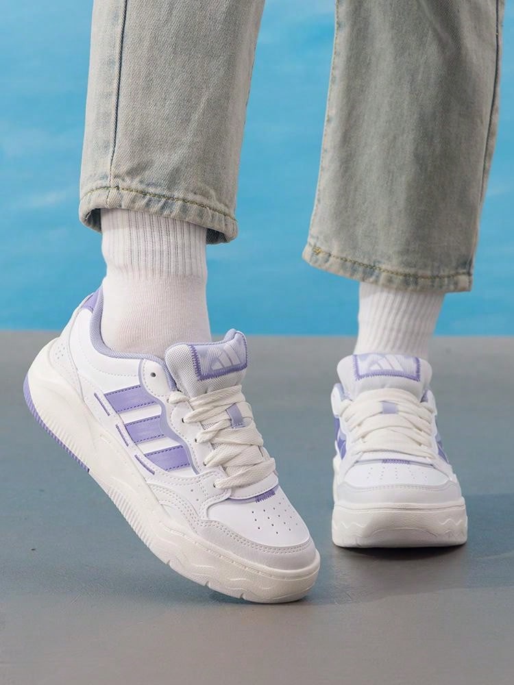 Adidas 女款 Lite Shuffle 紫色圖案厚底休閒滑板鞋 KH9026 - 白/淡紫/淡紫 - 查看 1