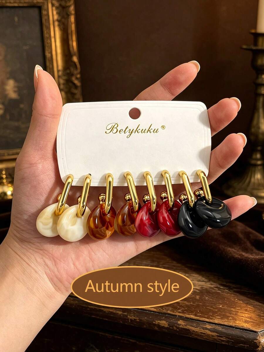 Betykuku 8 قطع أقراط قلادة رقمية بتصميم فني أوروبي وأمريكي عصري مناسبة لجميع فصول السنة وتنسيق الملابس