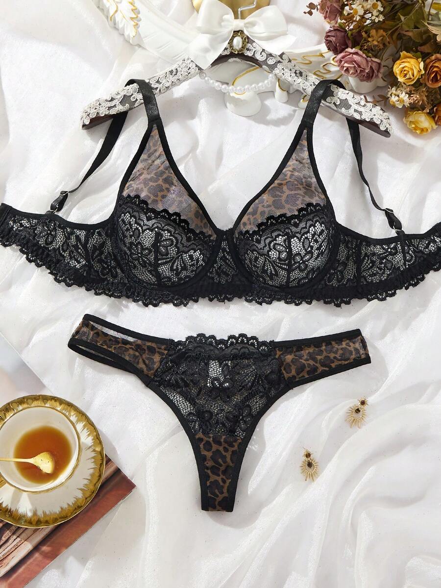 Daily Black Leopard Print Lace Trim Women's Lingerie Set, Comfortable Home Style Super Short Top + Triangle Panty 2-Piece Set - Black - View 1