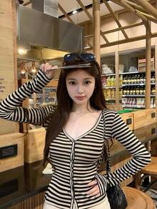 Minimalist Commute Lyocell V-Neck Striped Slim Fit Women's Top Black - Black - View 4