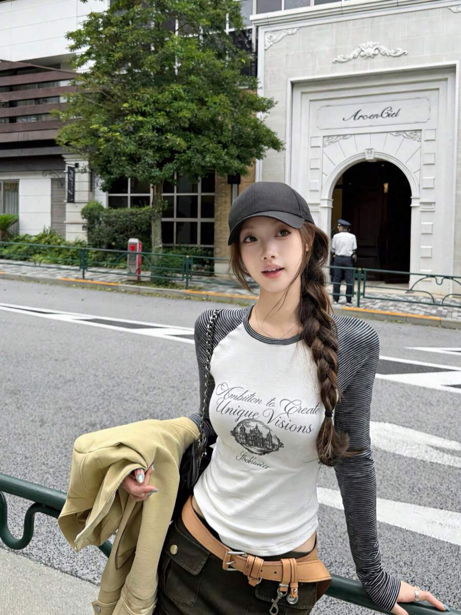 Chic Casual Versatile Striped Round Neck Colorblock Slim Fit Women Long Sleeve Autumn Top - Black and White - View 1