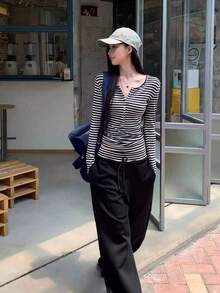 女款新款長袖條紋T恤底層衣，修身小眾獨特上衣 - 白色條紋 - 查看 1