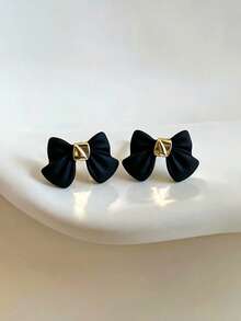 1 Pair Black Bow Earrings, Minimalist Personalized Small Sweet Gentle Exquisite Elegant Versatile Stud Earrings, Suitable For Teenage Girls Daily And Holiday Wear - Black - View 1