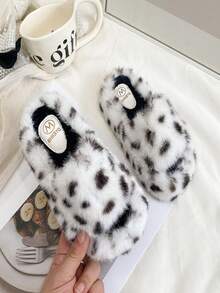1 Pair Leopard Print Fluffy Slippers Open Toe Plush Slides For Girl Casual Home Bedroom Indoor Daily Wear - White - View 4