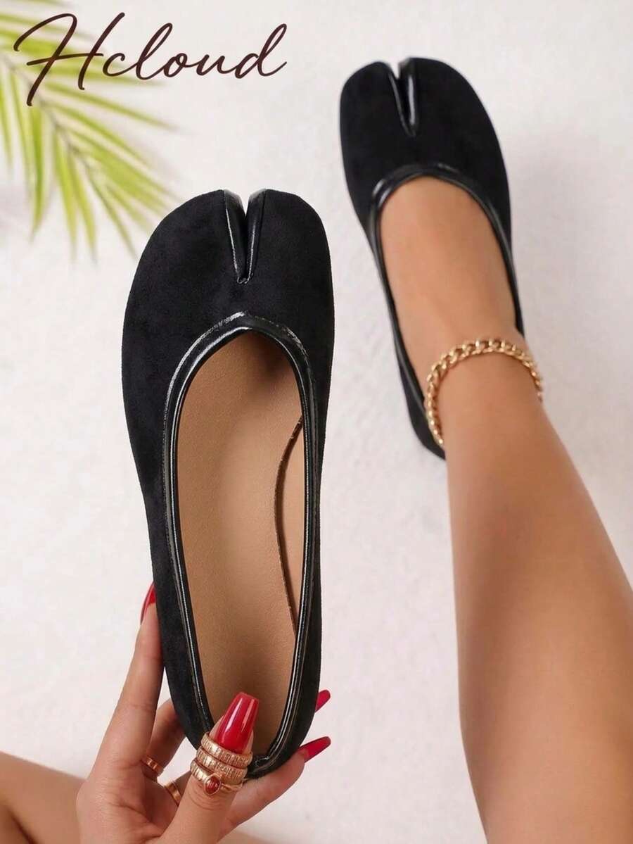 Women's Split Toe Flat Shoes, Minimalist Shallow Slip-On Loafers, Retro Pig-Toe Style, Soft Sole Comfortable Commuter Casual Shoes - Black - View 1